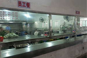 售飯窗口